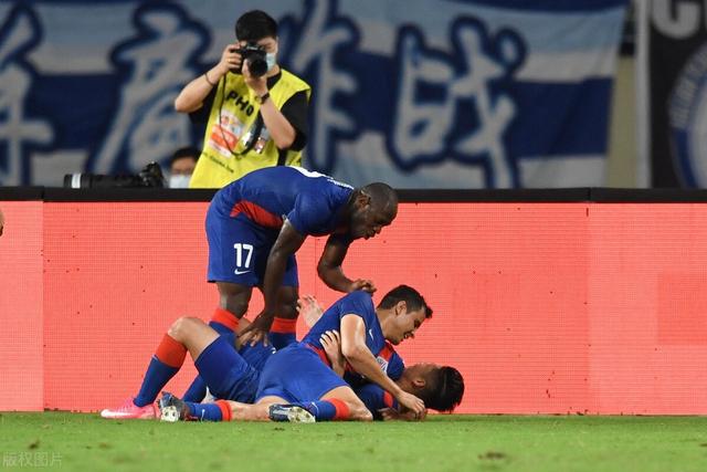 時代浪潮下的綠茵戰場，最新足球資訊匯總