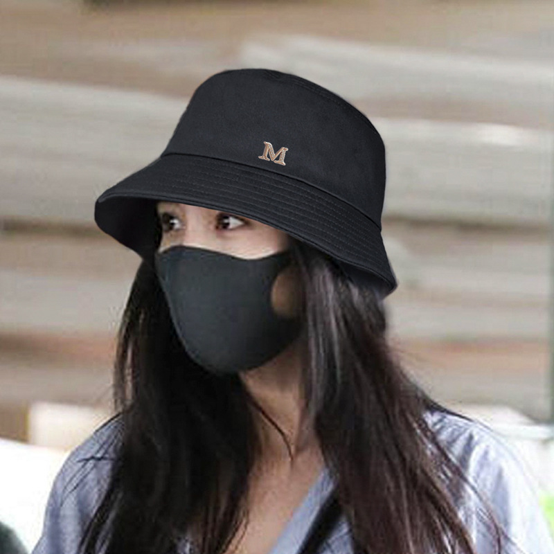 明星防曬帽，時尚防護的完美結(jié)合，打造夏日炫酷新風(fēng)尚！