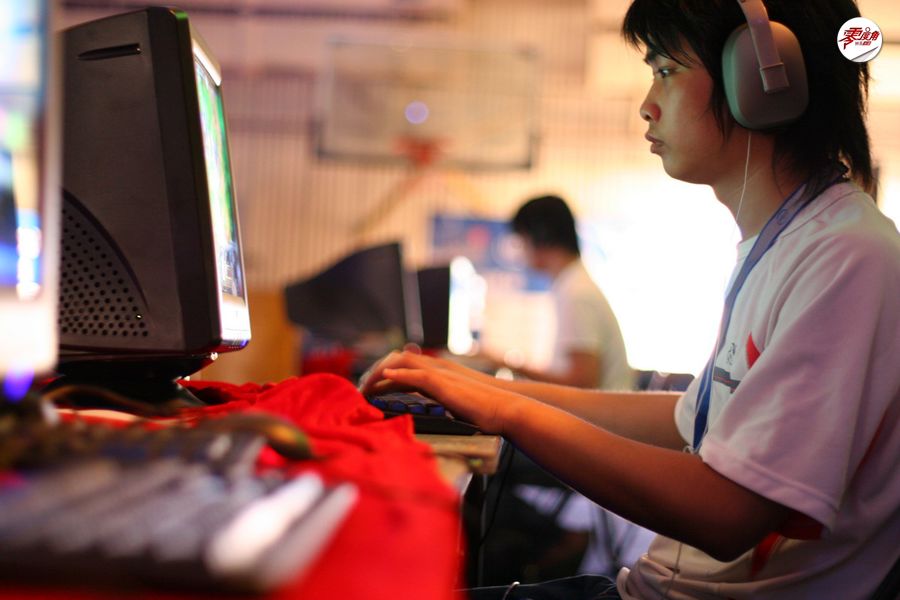 李曉峰友誼賽，歡笑與感動的碰撞時刻