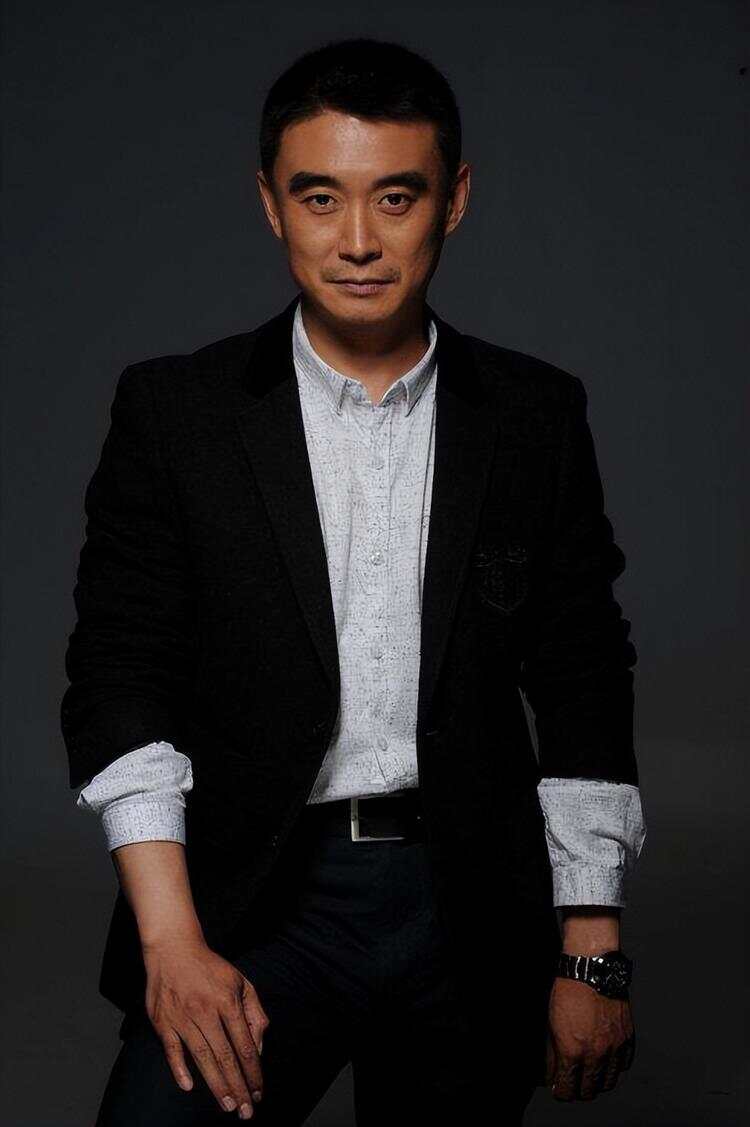 科技新星周猛,璀璨演員之路簡介