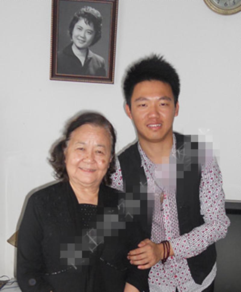 紀念逝去的星光,高科技產品致敬去世演員