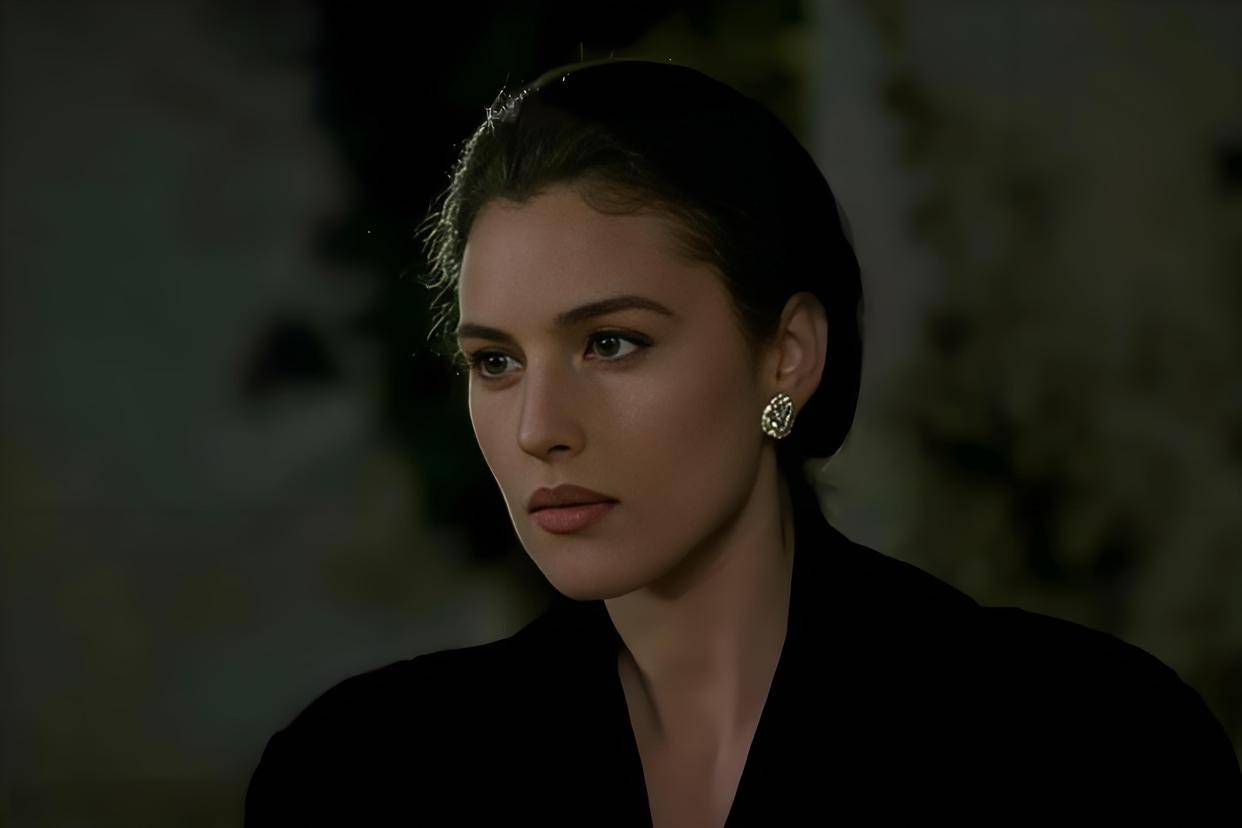 貝魯奇電影,貝魯奇電影,探索意大利電影巨星的魅力之旅