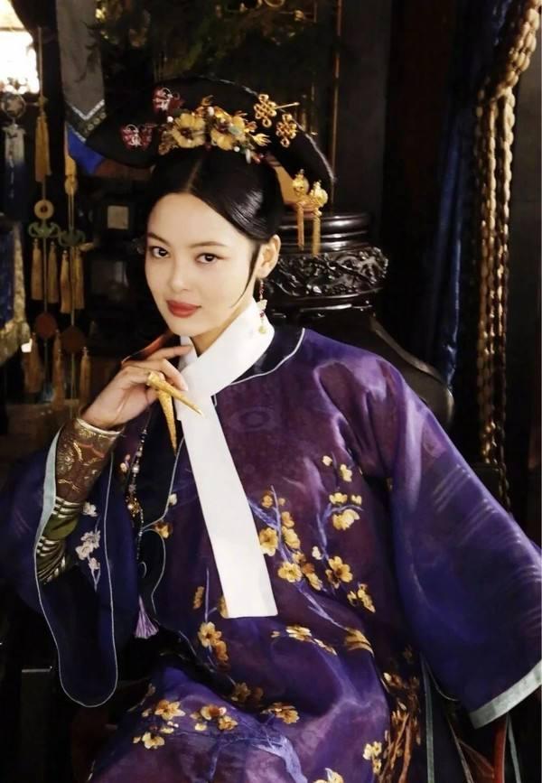 暖愛電視劇演員，演技與角色的無縫融合之旅