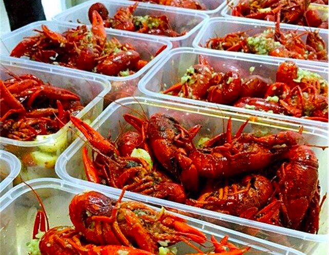 龍蝦價格變遷,時代印記與特定影響因素的探究