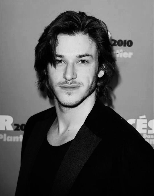 法國電影明星,變化、學(xué)習(xí)與自信的力量成就璀璨之路