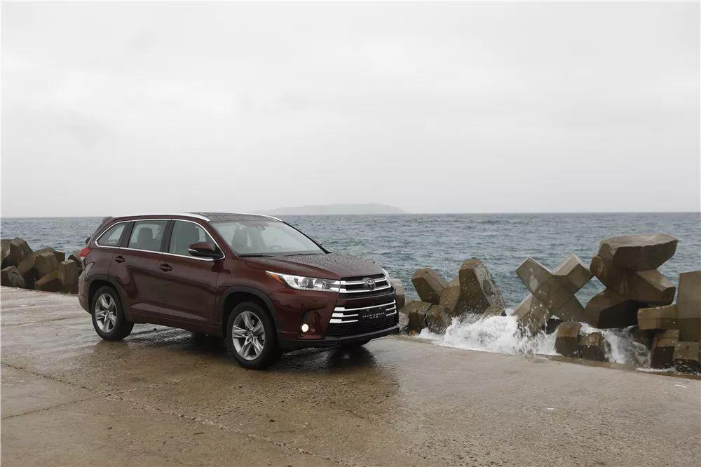 最新熱點(diǎn)推薦，熱門資訊一覽無余