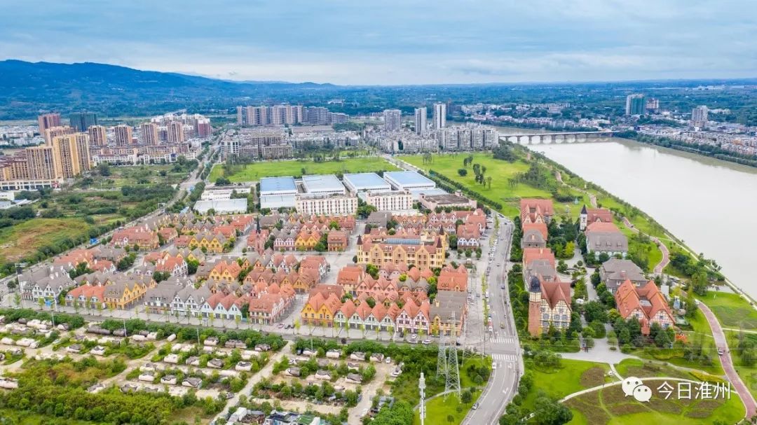 金堂縣清江鎮科技風潮涌動,高科技產品開啟未來生活新篇章