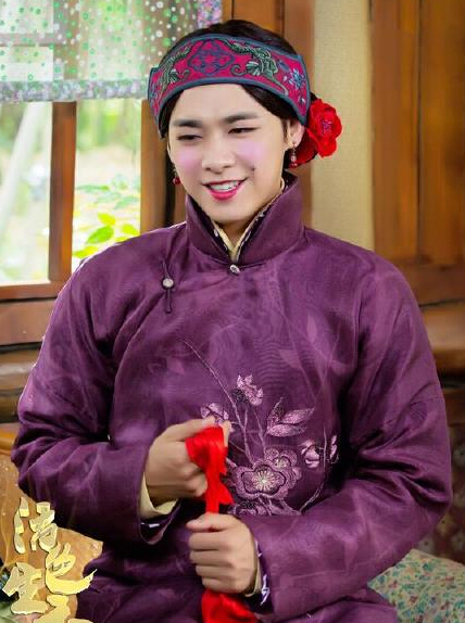 大三女神李喵喵風采重現,引領高科技產品新紀元風潮