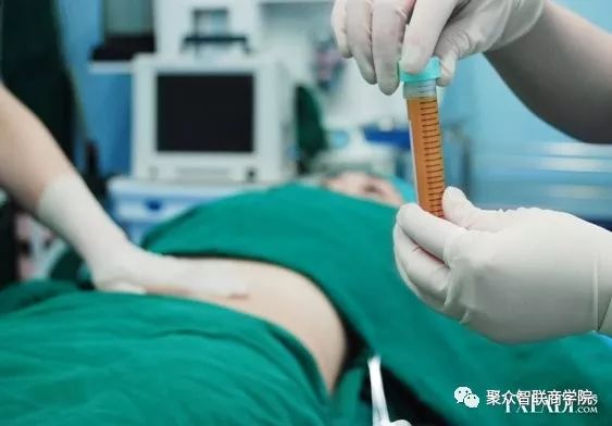 胸部抽脂手術價格探秘，小巷深處的美麗秘密及其費用解析