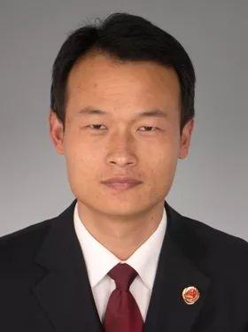 文秘最新論文，探索自然美景之旅，尋求內(nèi)心寧靜與平和之道