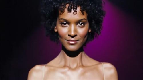 沙漠之花演員,演繹極端環(huán)境中的生命奇跡