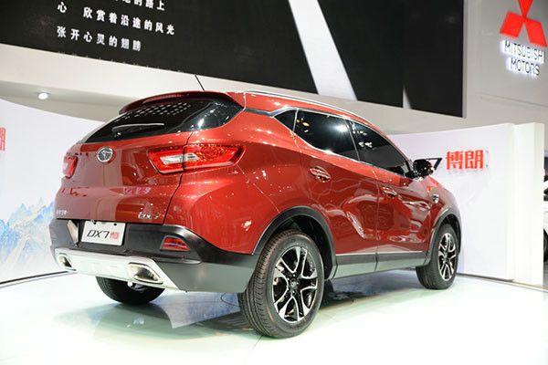 2015年新款SUV車型大全,市場洞察與個體觀點