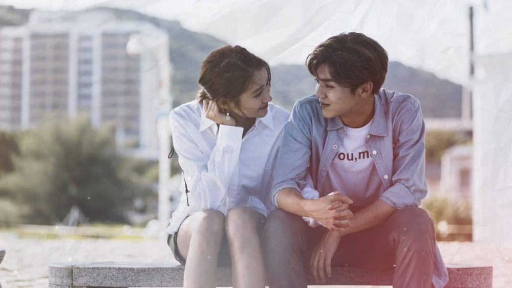 鹿晗關曉彤電視劇的心靈覺醒之旅，自然之旅的啟示