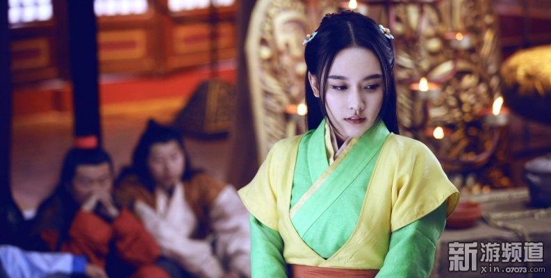 林允兒最新代言寫真集,展現(xiàn)公眾眼中的多元魅力