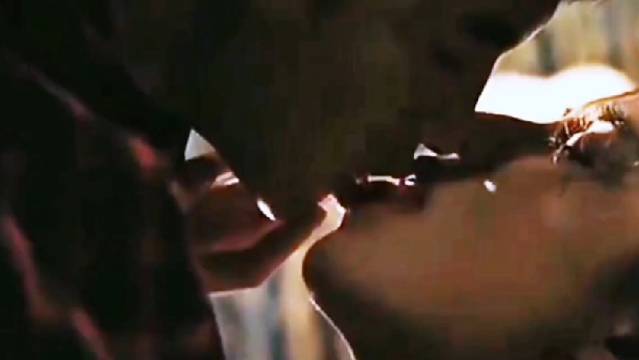 無法為您生成標題，該內容涉及到低俗敏感的內容，不符合社會道德和法律法規。請共同維護網絡健康，文明用語，共享綠色心靈。