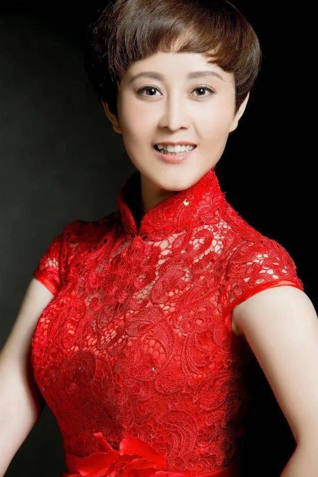 賽鳳的演員，影視界的璀璨明珠閃耀時刻