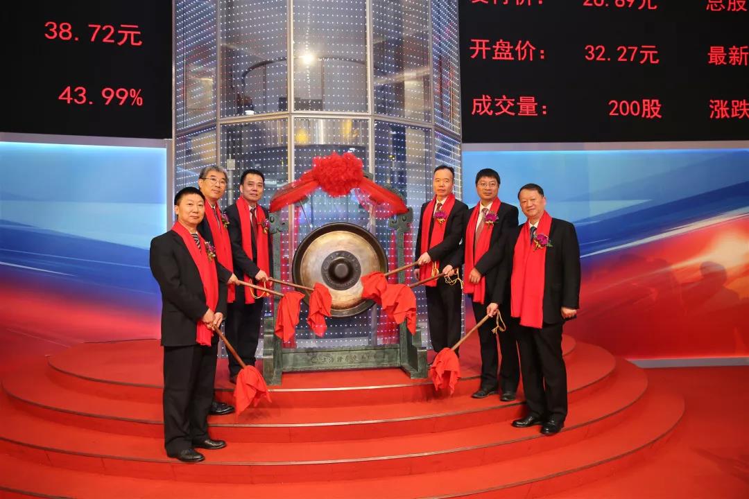 上市儀式，小巷深處的獨特盛宴，美食寶藏大揭秘