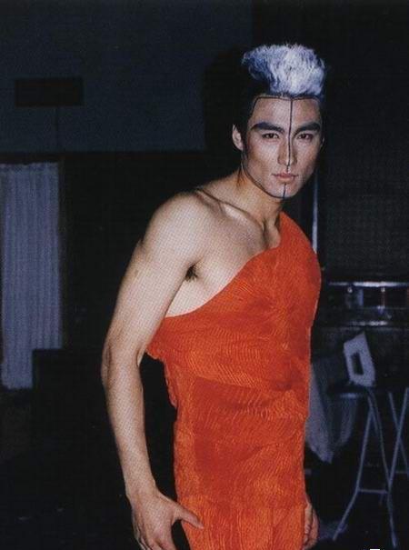 尊重隱私，倡導(dǎo)健康追星，理性對(duì)待明星裸露照片，小紅書(shū)風(fēng)格文章來(lái)襲