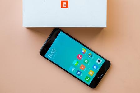 小米新款手機售價揭秘,市場反響與個人觀點分析