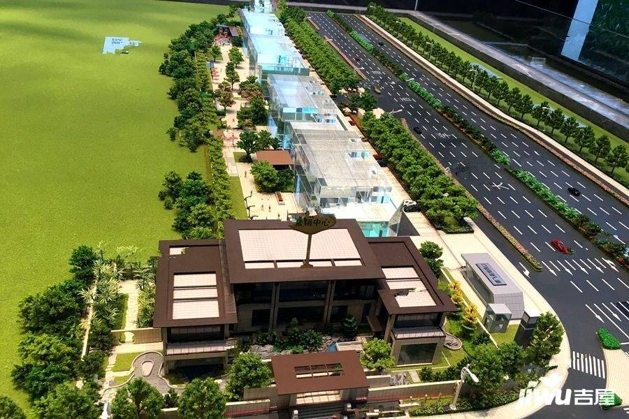 南寧萬科悅灣最新動態，學習變化，自信成就未來