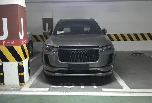 理想ONE汽車價格及圖片大全 ??