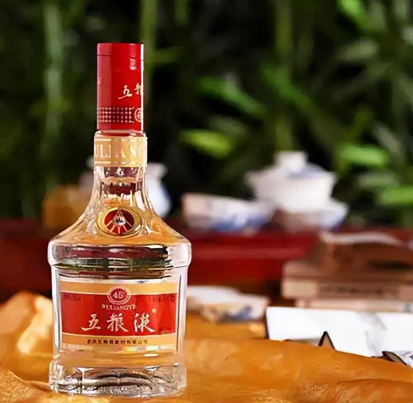 五糧液酒價格,與自然美景對話的旅行,探尋內心平和與喜悅的旅程