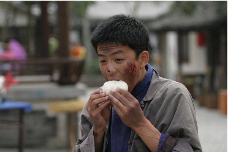 五個孤兒的電視劇故事,成長與挑戰(zhàn)