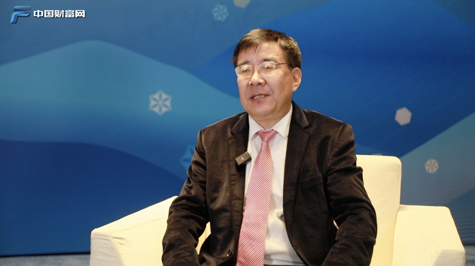 范福來最新動態，學習變化的力量，自信成就感的旅程揭秘