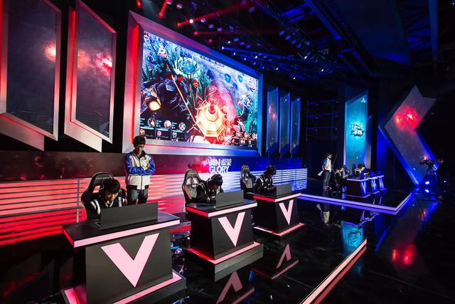 電競比賽的魅力，歷史背景、重大事件與時(shí)代印記的追溯