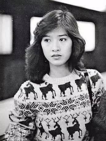 揭秘香港演員劉巧兒,星光璀璨,演技炸裂的熒幕魅力!