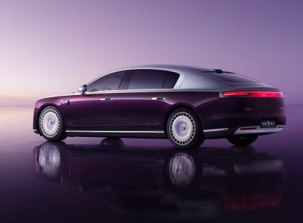 2025年底新車上市,行業趨勢與個人觀點的深度探討