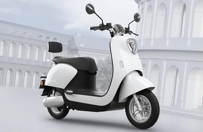 雅迪冠能電動車價格,市場定位與消費者立場的深度探討