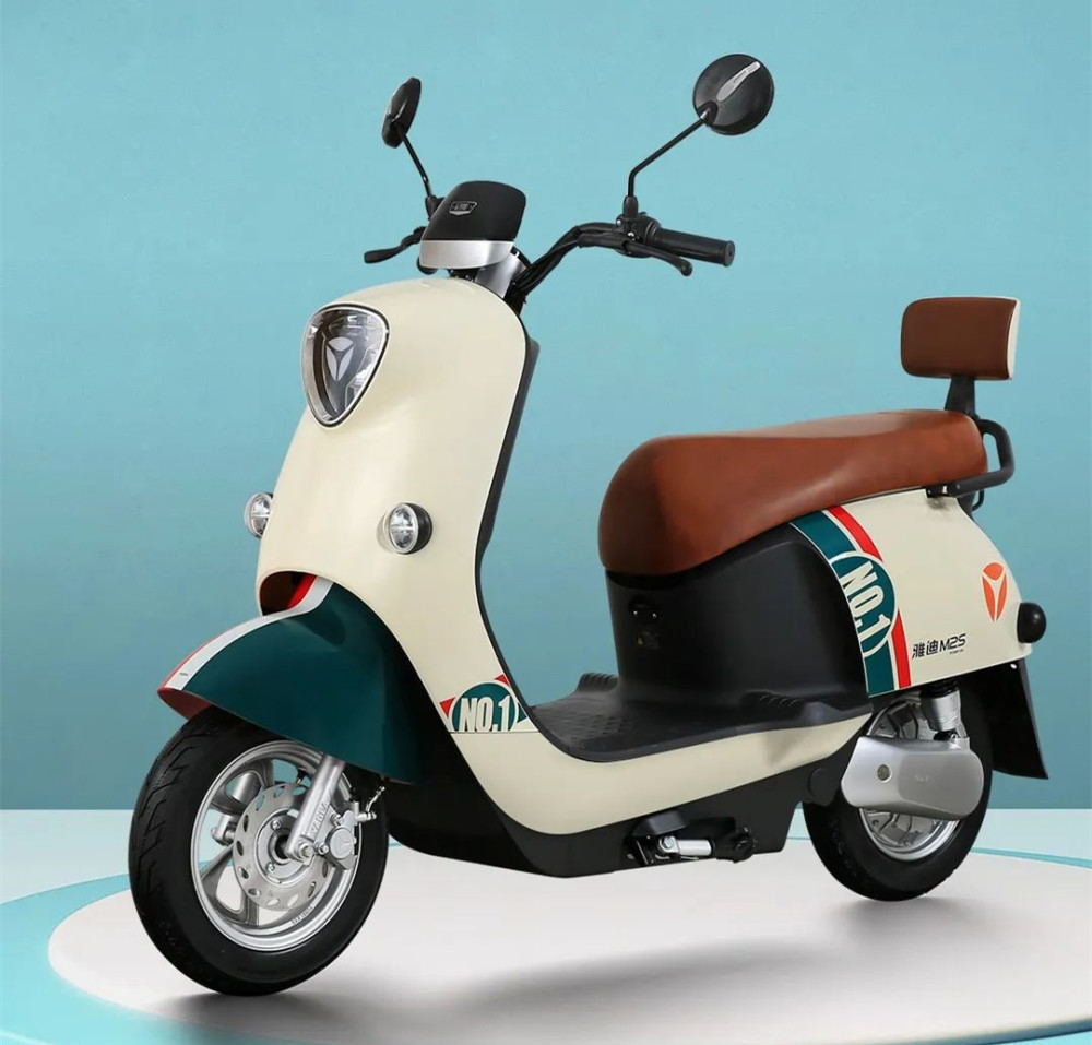 雅迪冠能電動車價格,市場定位與消費者立場的深度探討