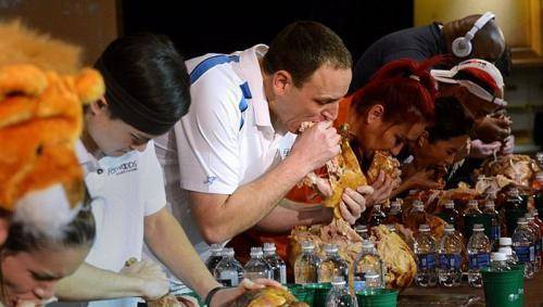 世界大胃王比賽，科技盛宴重塑美食競技藝術，挑戰(zhàn)味蕾極限！