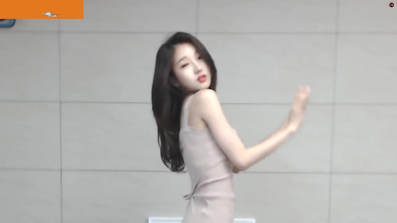 徐雅舞蹈新作品驚艷四座,令人陶醉!