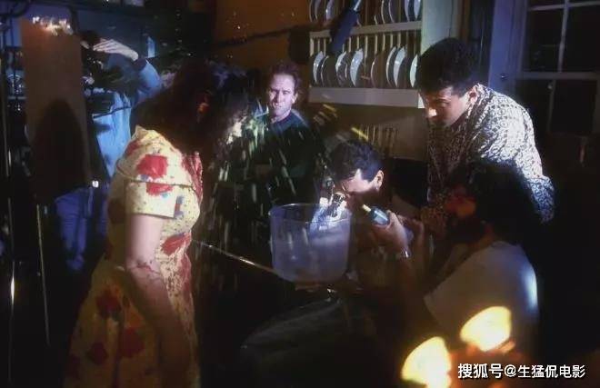 電影之夜，友情與回憶的碰撞，慎入十大特別黃的電影推薦（涉及敏感內(nèi)容）