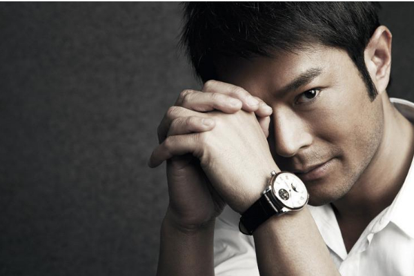 一線明星年收入詳解，如何了解并計(jì)算一線明星的年度收入全過(guò)程