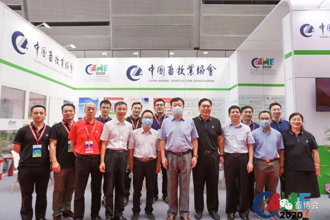 最新肉雞場技術人員招聘啟事,開啟職業新篇章,成就無限可能!