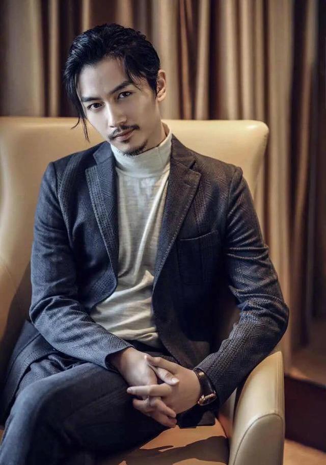 有魅力的男明星，回溯星光璀璨之路