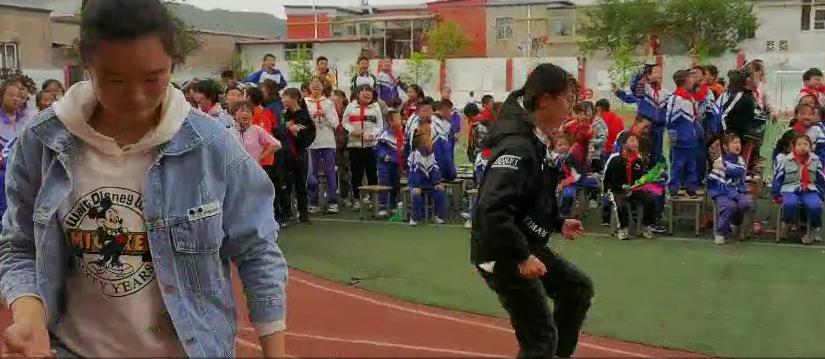 跳繩比賽簡報，完成跳繩比賽任務與學習跳繩技能的指南