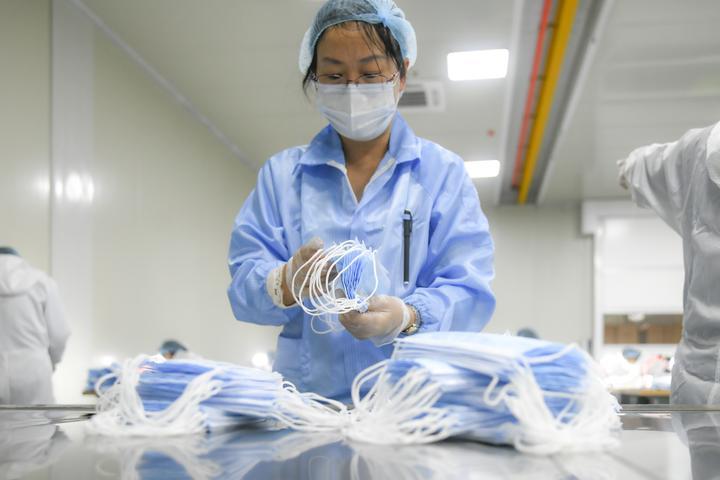 口罩最新產能揭秘,小巷深處的生產力量與神秘面紗