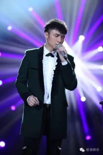 如何成為歌手演員,一步步邁向舞臺的指南