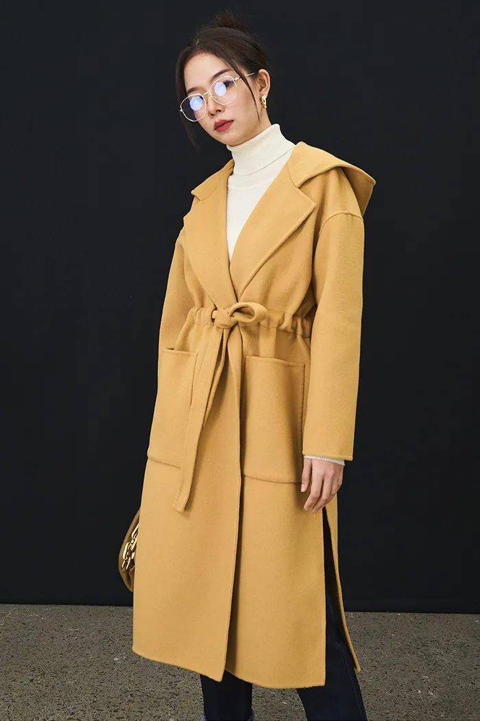 最新款女毛呢大衣,時尚潮流與地位的獨特展現