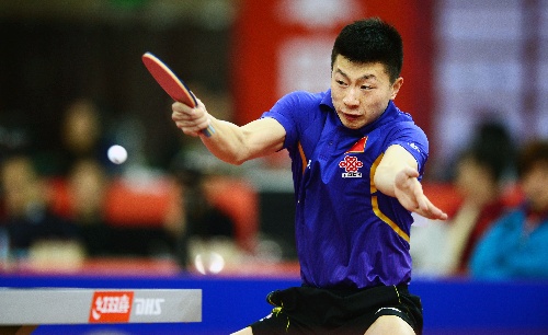 馬龍乒乓球巨星風(fēng)采與奮斗瞬間，賽場上的奮斗照片記錄馬龍風(fēng)采