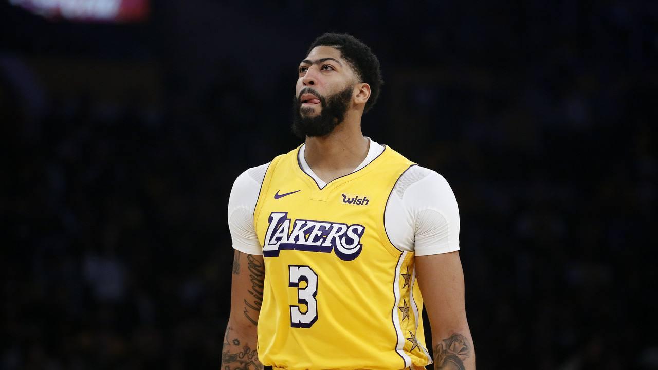 詹姆斯最新數據排行，變化、學習與自信的力量展現風采