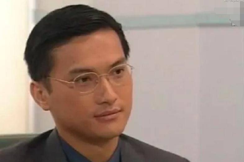 香港演員陳錦鴻，演藝之路的璀璨之星重磅來(lái)襲！