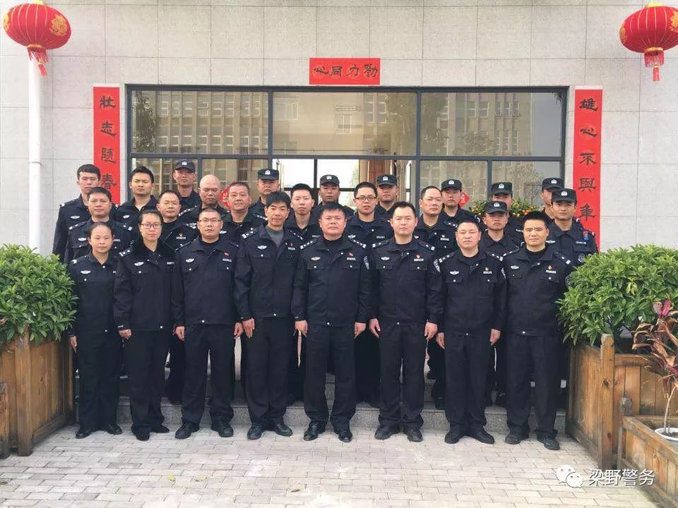 昨日新聞速遞，探尋自信與成就感的魔法鑰匙，在變化世界中前行