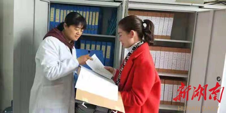 丁志華,閃耀光芒,引領(lǐng)時(shí)代新潮流