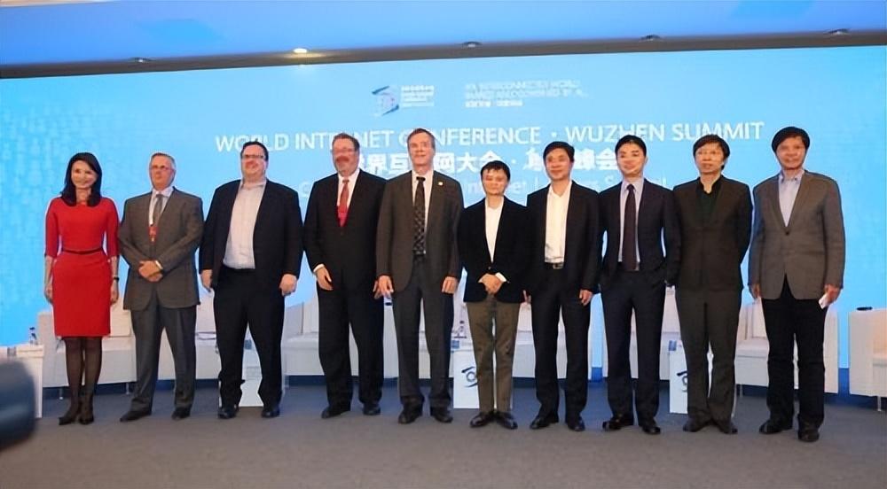 阿里馬云最新動態(tài),領(lǐng)導(dǎo)力展現(xiàn)與未來展望