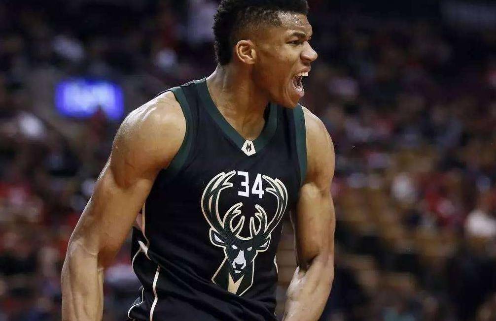 字母哥肌肉新變化,展現(xiàn)自信與成就的力量之源